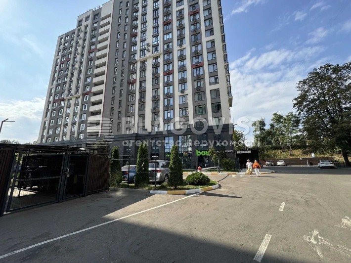 Продаж 2 кімнатної квартири ,Соломянський,вул.Гузара Любомира 15 - фото 1
