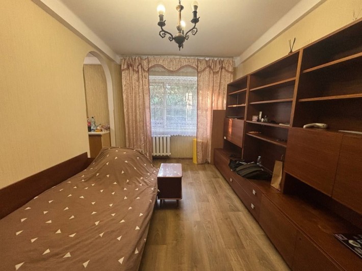 Своя 2х комнатная м.Дорогожичи - фото 1