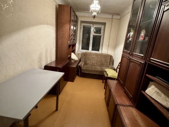 Метро Святошино, вулиця Котельникова , 19 Київ