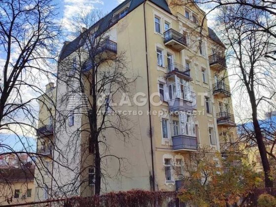 Продаж 2к квартири під ремонт ЦЕНТР Мала Житомирська, Софіївська площа Київ