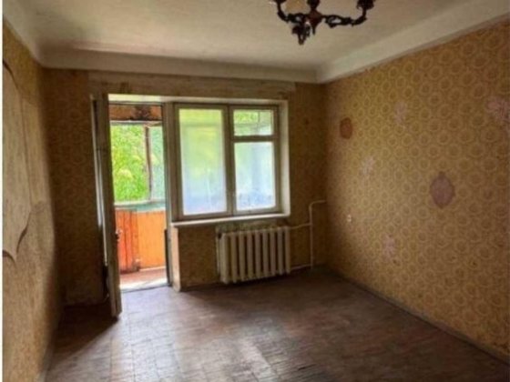 Романа Ратушного вул., 41. Соломʼянка Київ