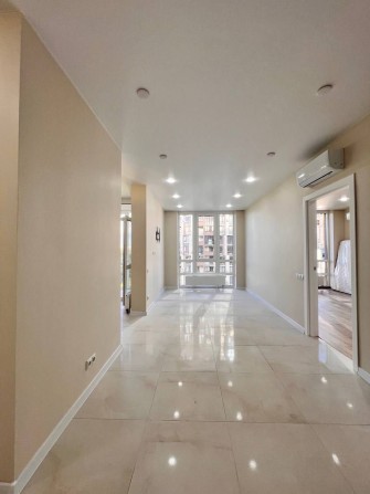 Продаж світлої 2 кімн квартири 67м2 / ЖК Львівський квартал/ Поділ - фото 1