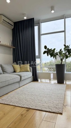 Продаж 1к квартири 65м2 ремонт Шервуд Sherwood Антонова 2Б Солом'янка - фото 1