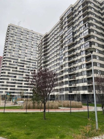 Продаж 2к кв ЖК Варшавський-3 Подільський рн ст м Нивки вул Змієнка - фото 1