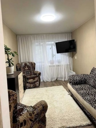 Продаж ЗАТИШНОЇ 2-кімнатної квартири - фото 1