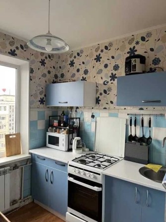 3к.кв, норм житл стан, біля парку Совки, 10 мін к метро - фото 1