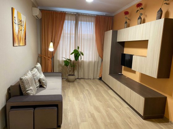 Шулявка Борщагівська 195/43 Продам  3к квартиру СТАЛІНКА Київ