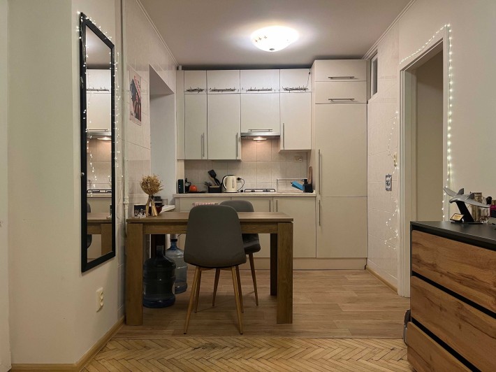 Продаж квартири  Тбіліський пров., 10 ,  1кімн., 35кв.м - фото 1