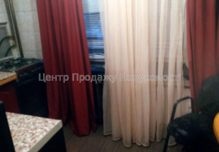 Продам 1-кімнатну квартиру поруч з метро Житомирскька - фото 1