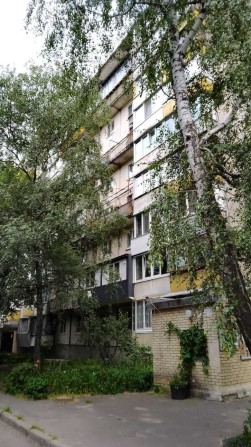 Виноградар. Продам роздільну 3-кімнатну квартиру Світлицького, 30/20Б. - фото 1
