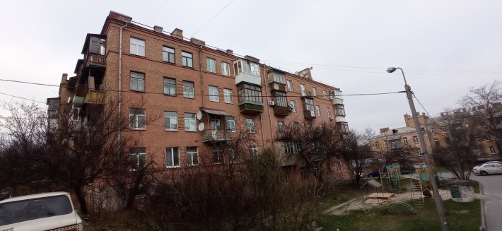 Продаж 4к.кв. вул. Копилывська 2а - фото 1