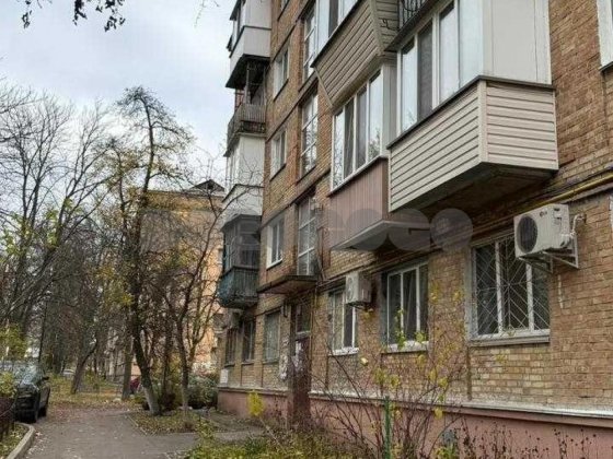 Продаж 2 кімнатної. Доброхотова. Академмістечко Київ