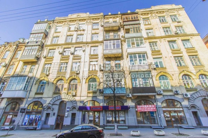 Центр!Артема 12!Яр Вал!Пейзажка!1К/52м2 міцний будинок ліфт Н-3.8 м - фото 1