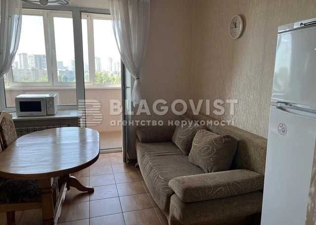 Вул. Хмельницька 10, М Святошино, 1 кім, 52м, 79500$ - фото 1