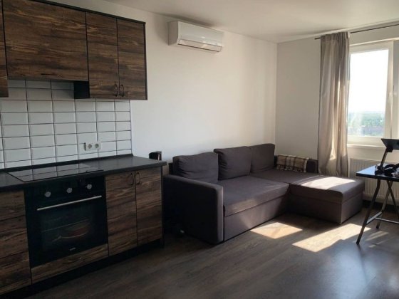 Продажа квартири в ЖК Амурский,ул Юлiї Задановської 36а Київ