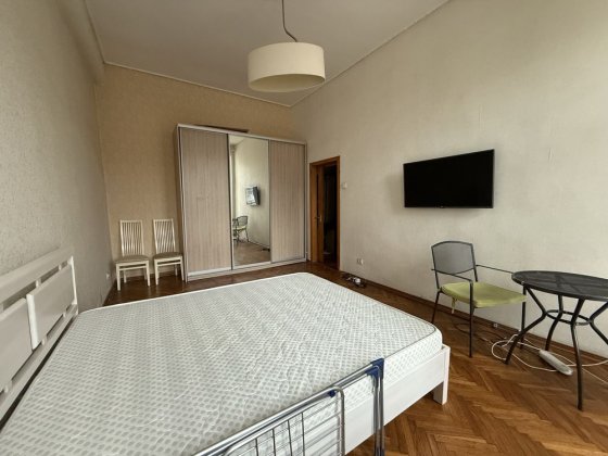 вул. Гоголівська Чеховський провулок Гончара Київ