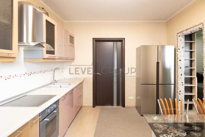 Продаж 2к 77м2 18 поверх Європейського Союзу Виноградар Варшавський - фото 1