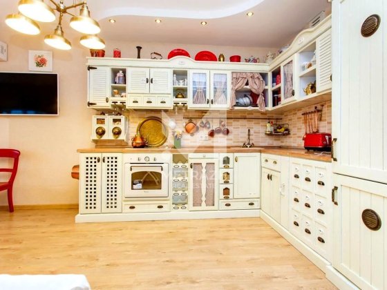 Простора 3к з Меблями і Технікою. Поруч Парк Юність! Киев