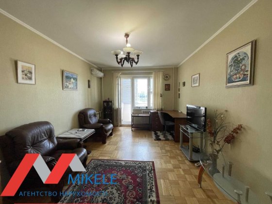 Без% продаж 1к 40м2 вул П.Павловського3 (Боткіна) м.Політехнічний інс. Киев