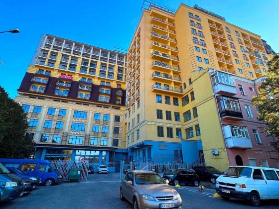 Без %, Поділ, новий будинок, метро Контрактова - 1 хв., пл. 53 м2. Київ