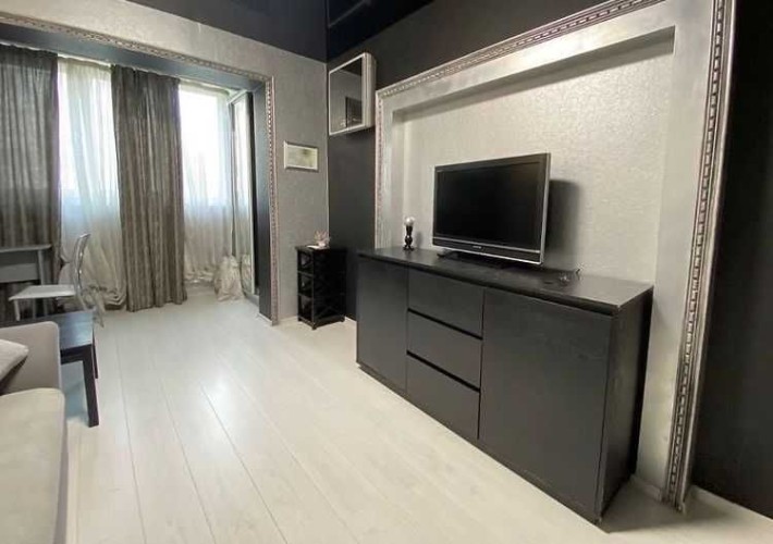 Продаж 2-кімн.квартири по вул. Печенізька - фото 1