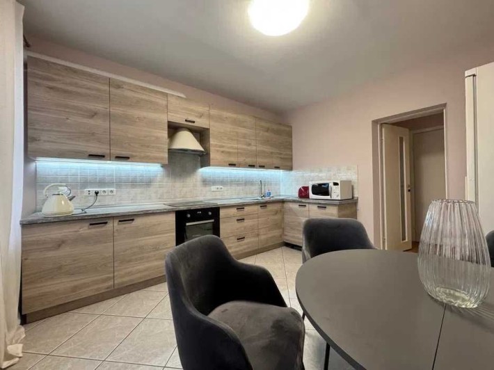 Продаж 4к Хрещатик 4 центр м. Майдан Належності Європейська площа - фото 1