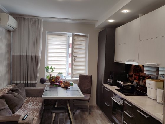 Продаж 3К квартири з Ремонтом, Без Комісії на Василя Порика 7-Б. Киев