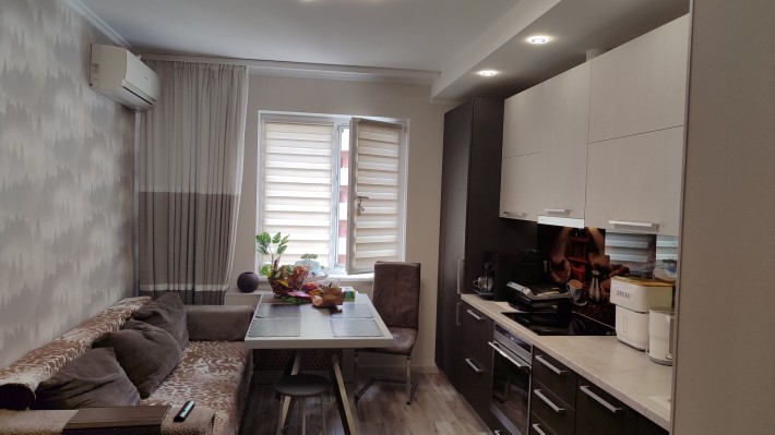 Продаж 3К квартири з Ремонтом, Без Комісії на Василя Порика 7-Б. - фото 1