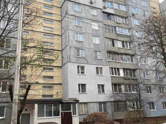 Продаж 3 к кв. вул. Верховинна, 5а Київ