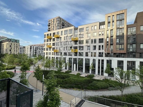 продаж квартири 1 кім 33,4м ЖК Файна таун вул. Салютна 2 буд. 23 Киев