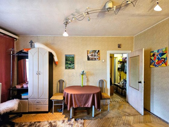 Продаж 3к квартири 56 кв. м на пров. Делегатський 3 Киев