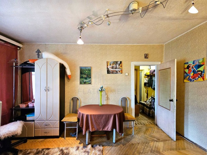 Продаж 3к квартири 56 кв. м на пров. Делегатський 3 - фото 1