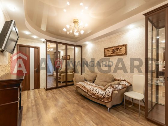 Продається 2к квартира з капремонтом метро Лукьянівська Киев