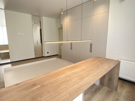 Продаж 2-к квартири 71м2 з ремонтом Мокра 8б ЖК"City Hub" Паркінг Київ