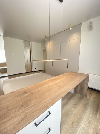 Продаж 2-к квартири 71м2 з ремонтом Мокра 8б ЖК"City Hub" Паркінг - фото 1