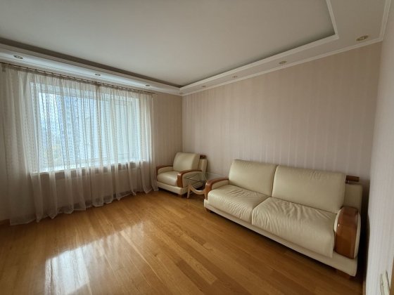 Терміново!Торг! Продаж квартири проспект Берестейський, м. Житомирська Киев