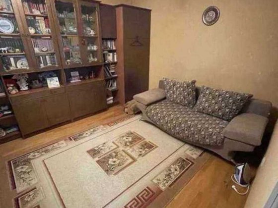 Продам 3-кімн. Підлісна вул. 2, 81 м.кв Київ