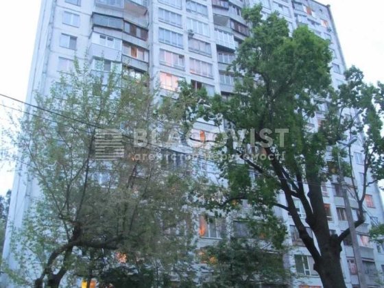Продається 3 кімнатна квартира у Шевченківському районі. Київ
