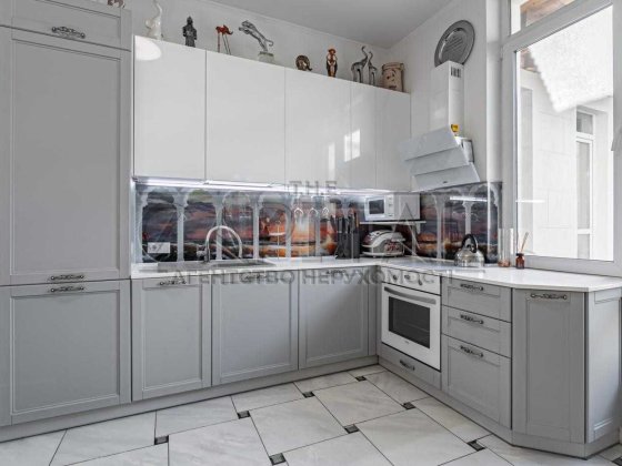 Продажа 4к квартиры, ул. Светлицкого, Подольский р-н, Виноградарь. Киев