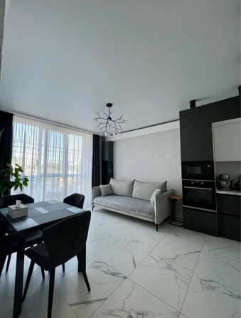 Продам 2-кімн квартиру в ЖК Рівʼєра Метро Славутич Осокорки - фото 1