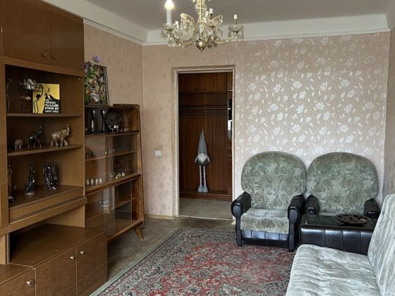 Продається 2-кімнатна квартира, вулиця Політехнічна, 3 Київ