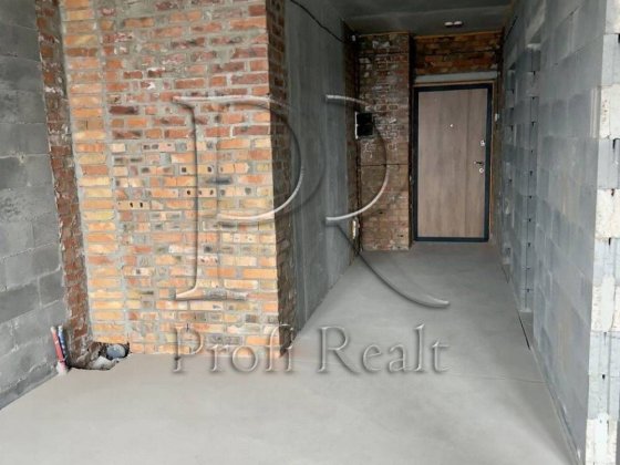 продаж просторної 1 кімн квартири/Варшавський 3/Змієнка Київ