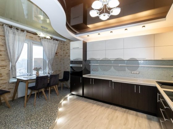 Продаж 4к дворівневої вартири пр-т Європейського Союзу, Виноградар Київ