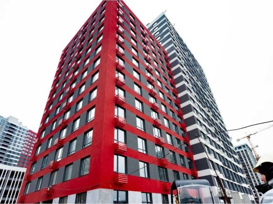 Продаж!!! 1 кімнатна квартира Варшавський 3 буд 10.2 низький поверх Київ