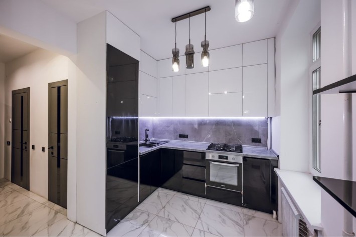 Квартира двохкімната поділ - фото 1