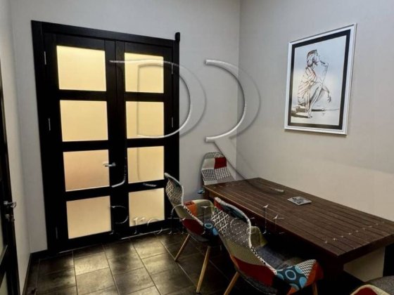 Продаж 2 кім кв в царській садибі/Контрактова плоша/вул. Кирилівська Киев