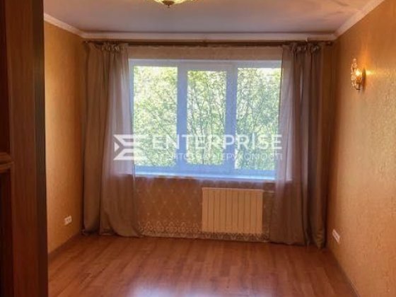 Новобіличі Продаж 3к квартири неподалік метро Академмістечко Киев