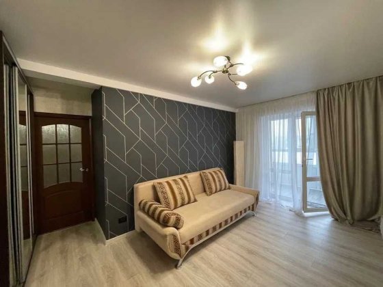 Продаж 3 кімнатної квартири Святошинський район Київ