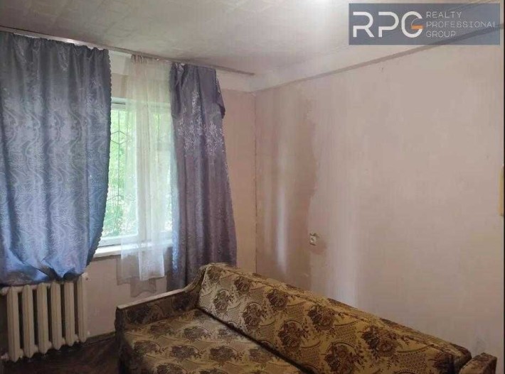 Продається 2к квартира, 1 поверх, вул. Єренванська 14Б - фото 1