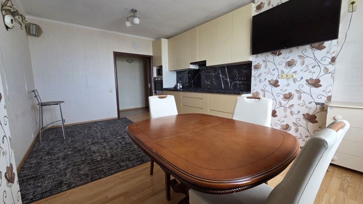 Продаж 3к квартира. м. Житомирська 1 хв. Сучасний ЖК. - фото 1